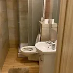 Klinkierowa Δωμάτια σε οικογενειακή κατοικία